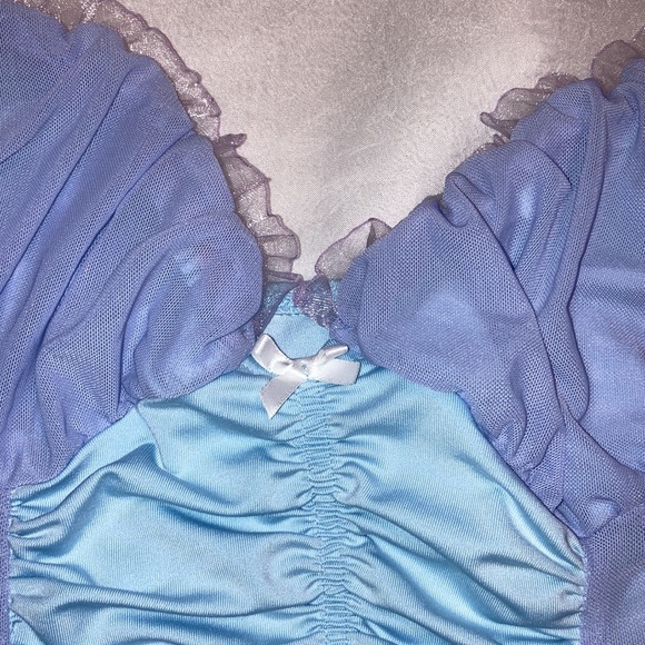 YesStyle Cropped Ruched Cami Top Small - Picture 3 of 10